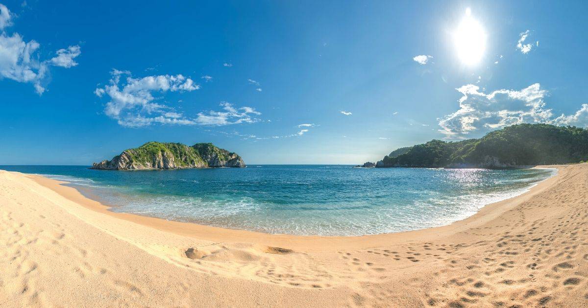 places to visit in huatulco mexico